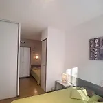 F2 Lumineux Avec Balcon, Proche Centre Et Thermes, Animaux Acceptes, Wifi Gratuit - Fr-1-451-21 Apartament *