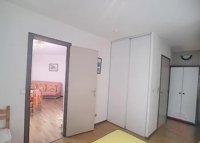 F2 Lumineux Avec Balcon, Proche Centre Et Thermes, Animaux Acceptes, Wifi Gratuit - Fr-1-451-21 *