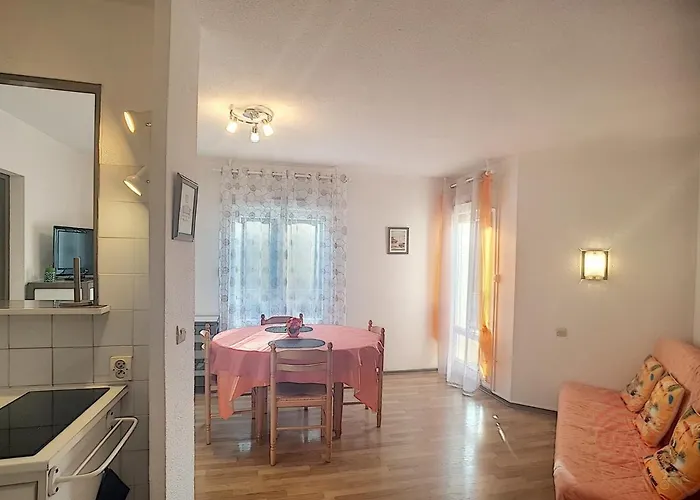 F2 Lumineux Avec Balcon, Proche Centre Et Thermes, Animaux Acceptes, Wifi Gratuit - Fr-1-451-21 * Lamalou-les-Bains