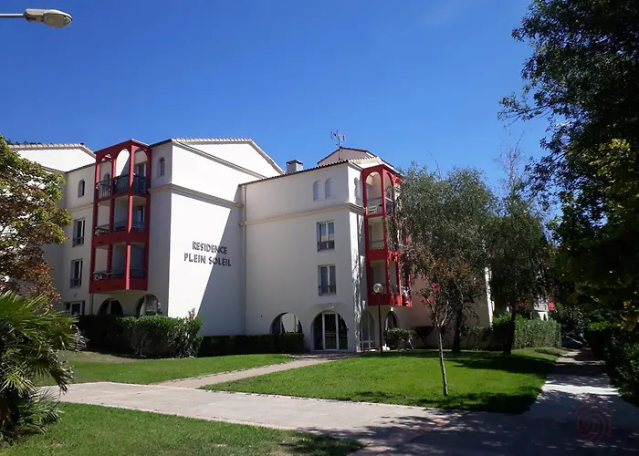 F2 Lumineux Avec Balcon, Proche Centre Et Thermes, Animaux Acceptes, Wifi Gratuit - Fr-1-451-21 Διαμέρισμα *
