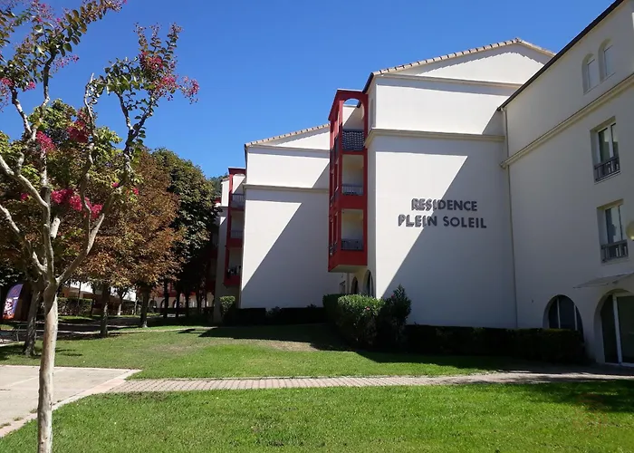 F2 Lumineux Avec Balcon, Proche Centre Et Thermes, Animaux Acceptes, Wifi Gratuit - Fr-1-451-21 Διαμέρισμα *